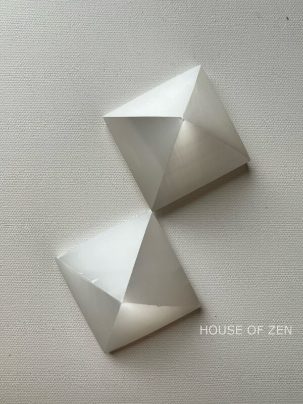 Selenite Pyramid - Image 2