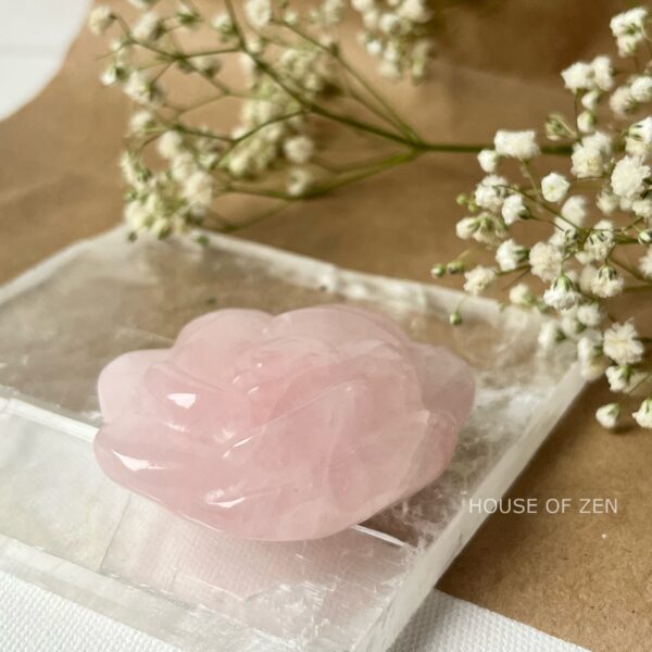 Rose Quartz Flower, Big 6cm - Image 2